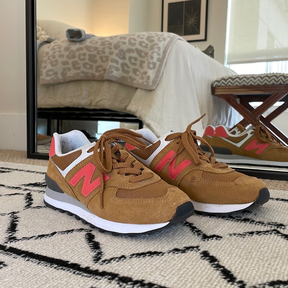 NEW BALANCE 574 in Honey